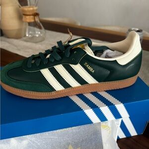Green sambas